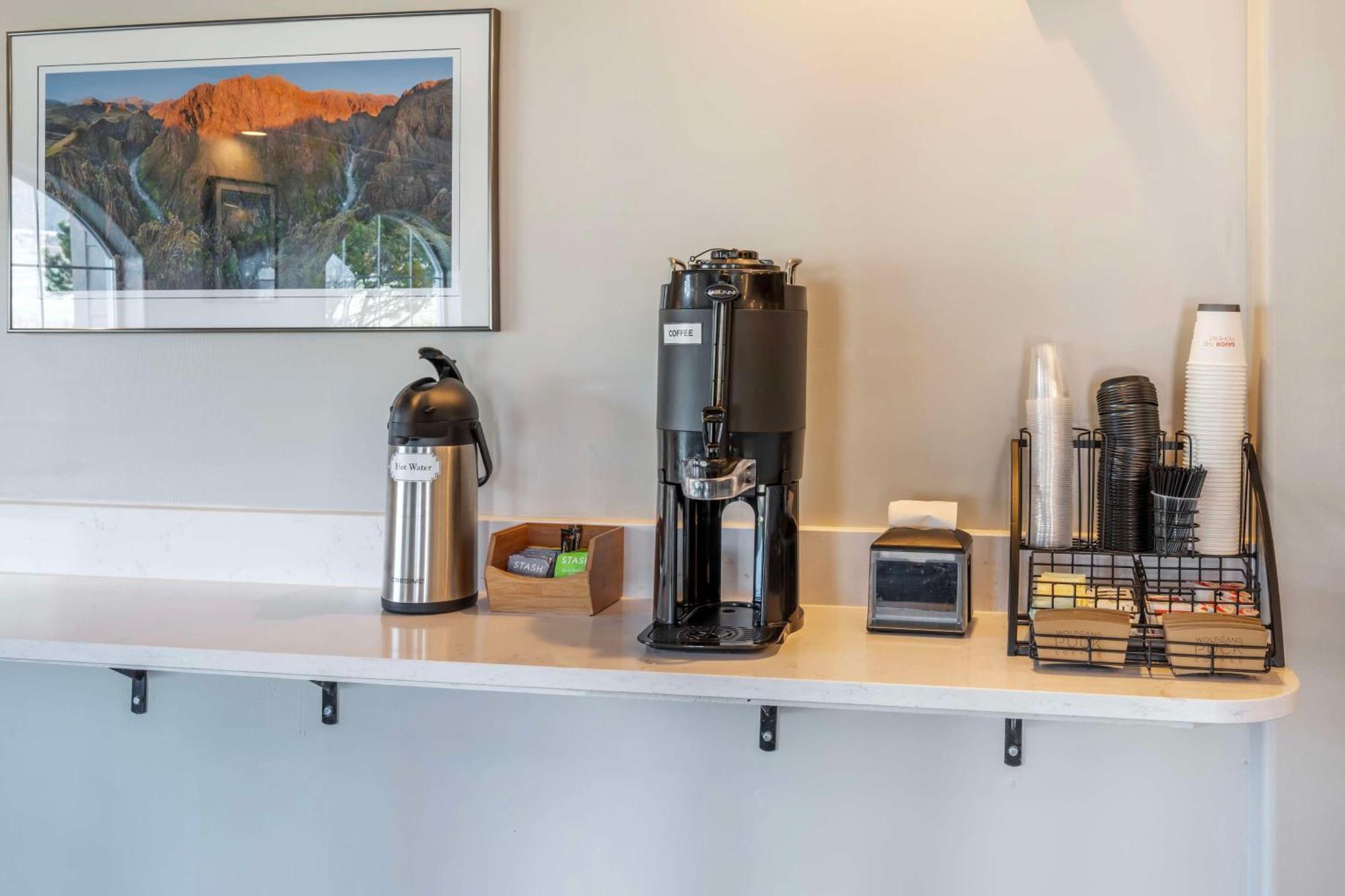 Surestay Plus By Best Western Enterprise Eksteriør bilde